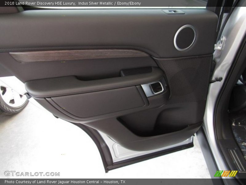 Indus Silver Metallic / Ebony/Ebony 2018 Land Rover Discovery HSE Luxury