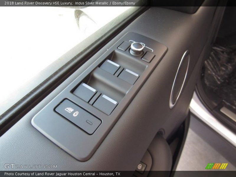 Indus Silver Metallic / Ebony/Ebony 2018 Land Rover Discovery HSE Luxury
