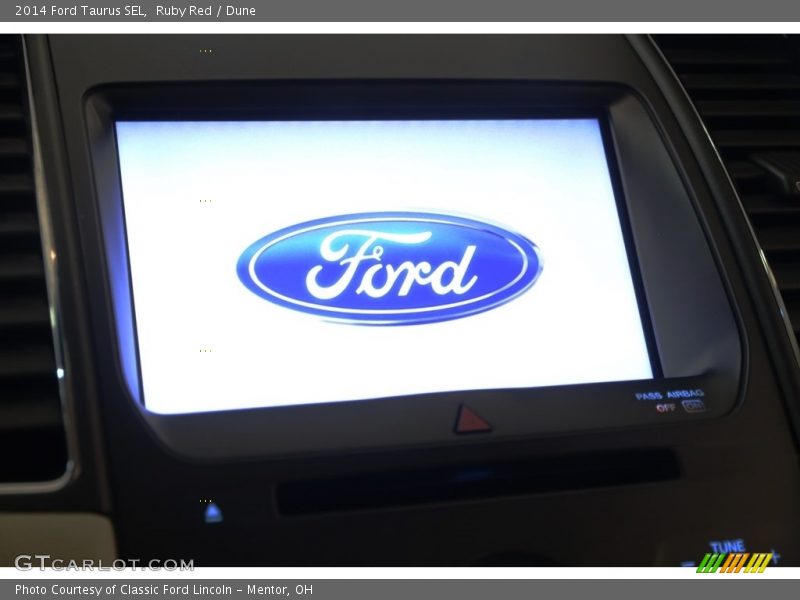 Ruby Red / Dune 2014 Ford Taurus SEL