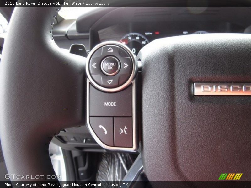 Fuji White / Ebony/Ebony 2018 Land Rover Discovery SE