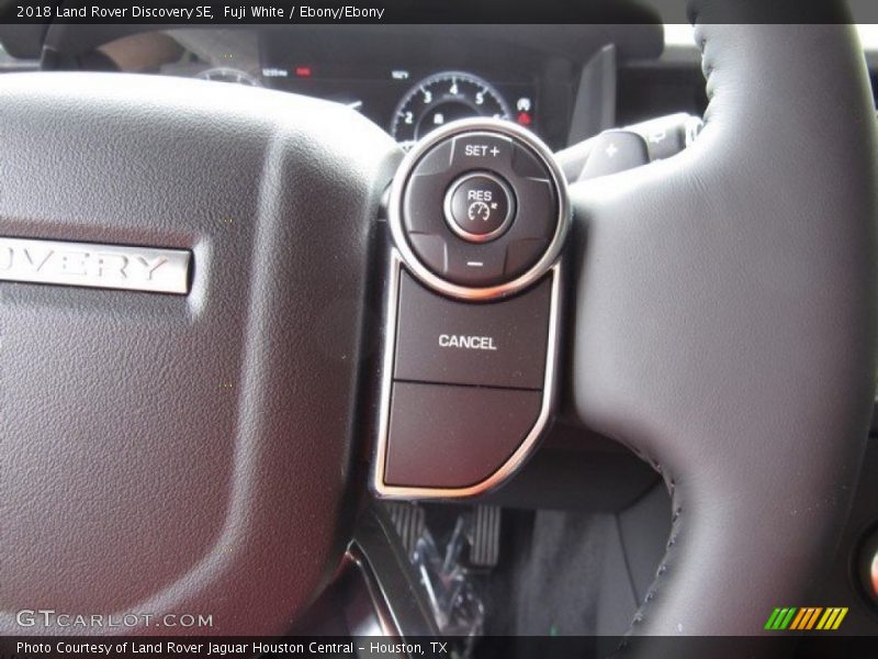 Fuji White / Ebony/Ebony 2018 Land Rover Discovery SE