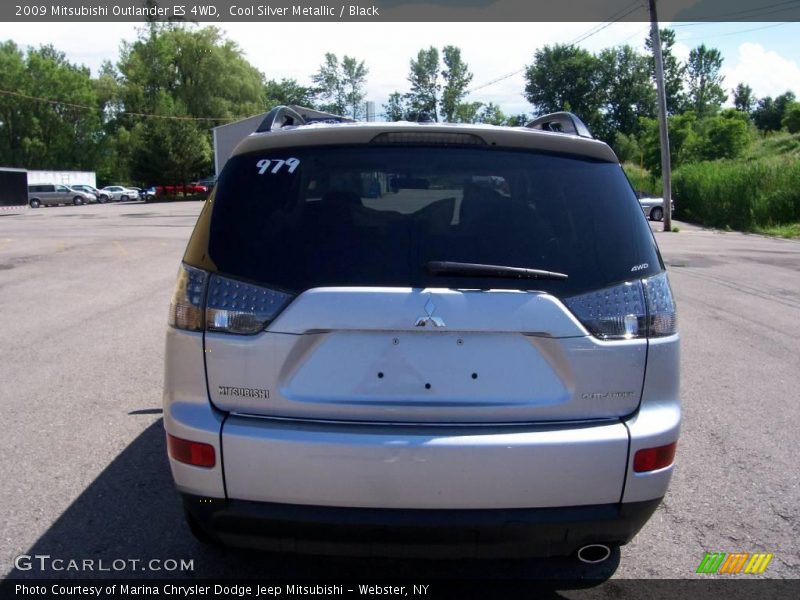 Cool Silver Metallic / Black 2009 Mitsubishi Outlander ES 4WD
