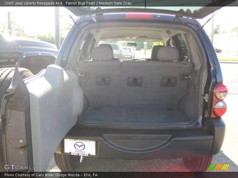 Patriot Blue Pearl / Medium Slate Gray 2005 Jeep Liberty Renegade 4x4