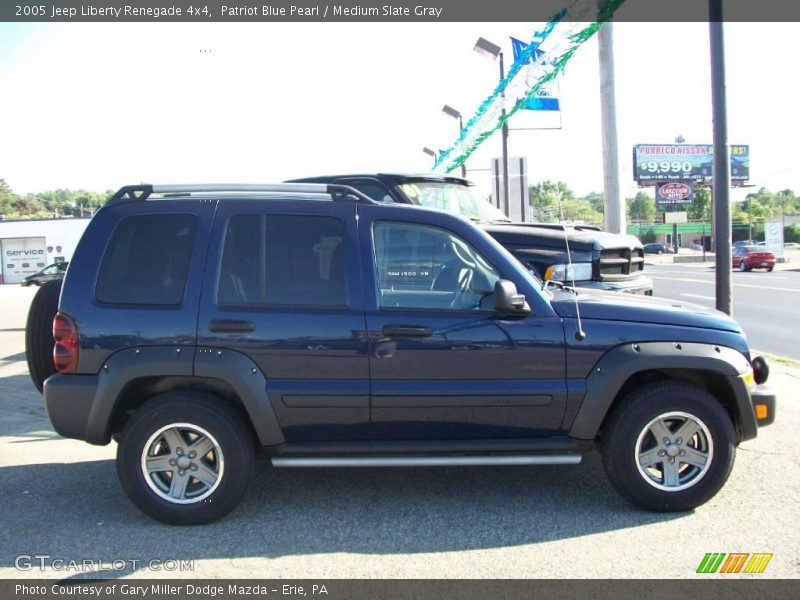 Patriot Blue Pearl / Medium Slate Gray 2005 Jeep Liberty Renegade 4x4