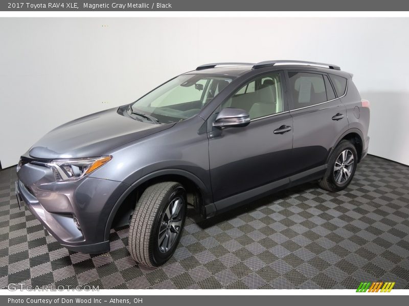 Magnetic Gray Metallic / Black 2017 Toyota RAV4 XLE