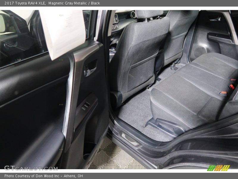 Magnetic Gray Metallic / Black 2017 Toyota RAV4 XLE