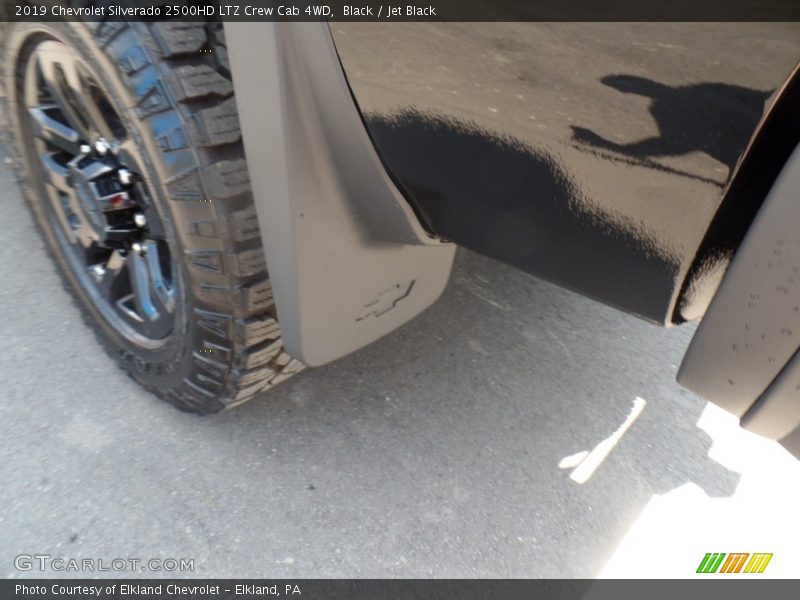 Black / Jet Black 2019 Chevrolet Silverado 2500HD LTZ Crew Cab 4WD