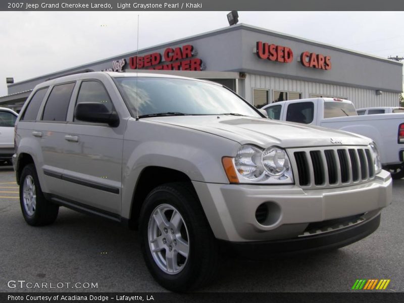 Light Graystone Pearl / Khaki 2007 Jeep Grand Cherokee Laredo
