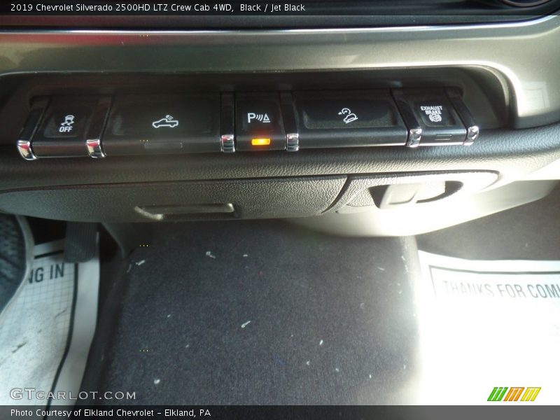 Black / Jet Black 2019 Chevrolet Silverado 2500HD LTZ Crew Cab 4WD