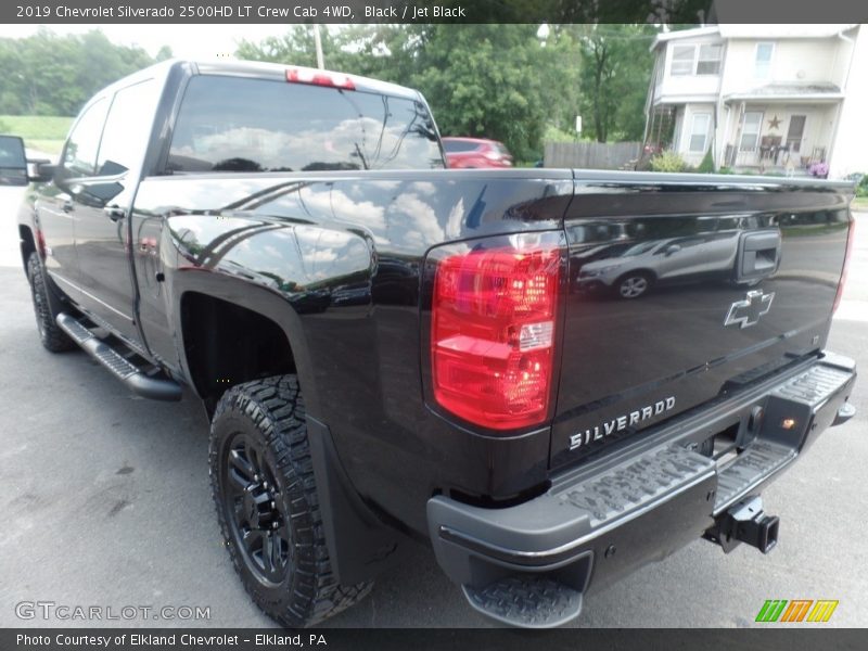 Black / Jet Black 2019 Chevrolet Silverado 2500HD LT Crew Cab 4WD