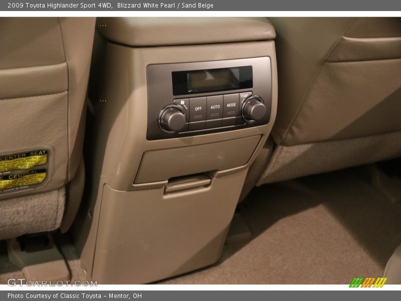 Blizzard White Pearl / Sand Beige 2009 Toyota Highlander Sport 4WD