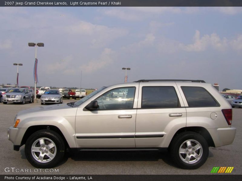 Light Graystone Pearl / Khaki 2007 Jeep Grand Cherokee Laredo