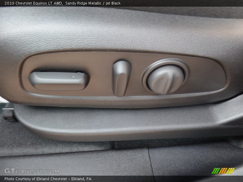 Sandy Ridge Metallic / Jet Black 2019 Chevrolet Equinox LT AWD
