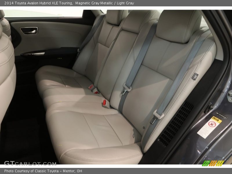 Magnetic Gray Metallic / Light Gray 2014 Toyota Avalon Hybrid XLE Touring