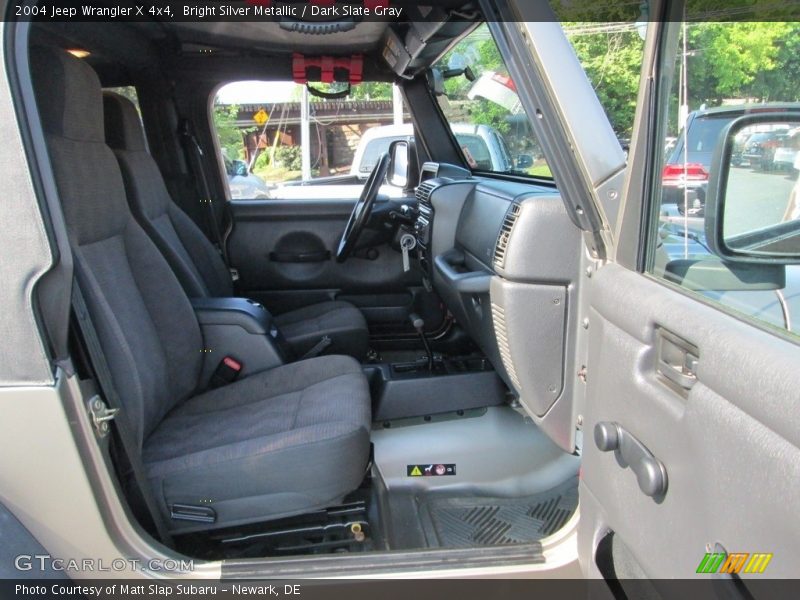Bright Silver Metallic / Dark Slate Gray 2004 Jeep Wrangler X 4x4