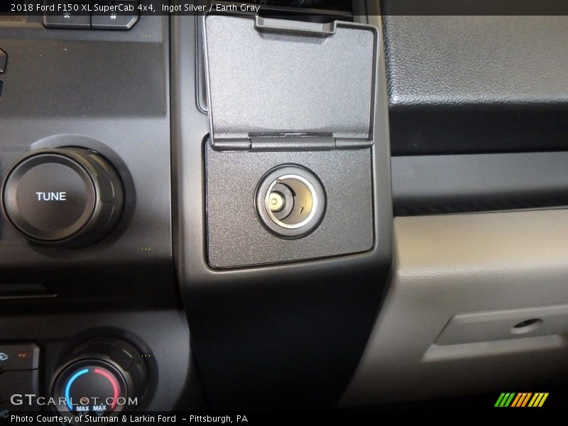 Ingot Silver / Earth Gray 2018 Ford F150 XL SuperCab 4x4