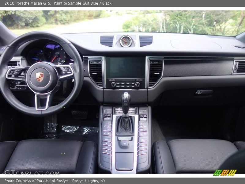 Dashboard of 2018 Macan GTS