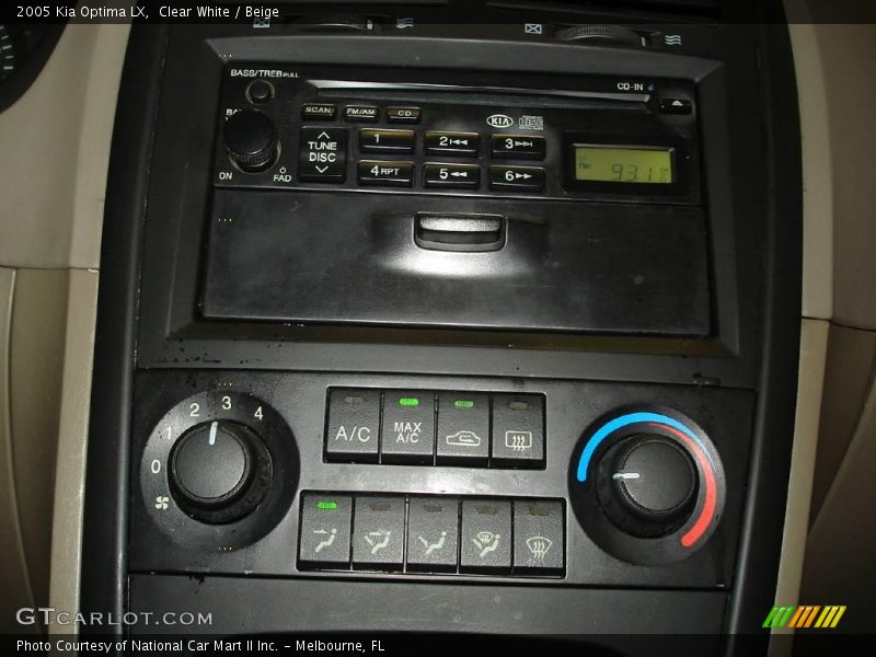Clear White / Beige 2005 Kia Optima LX