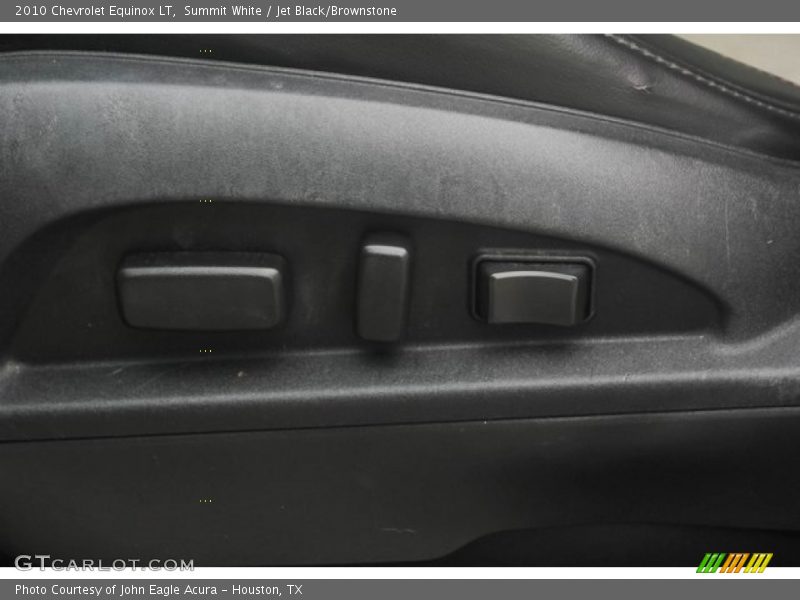 Summit White / Jet Black/Brownstone 2010 Chevrolet Equinox LT