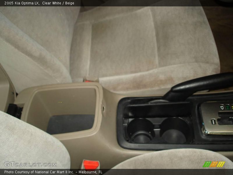 Clear White / Beige 2005 Kia Optima LX