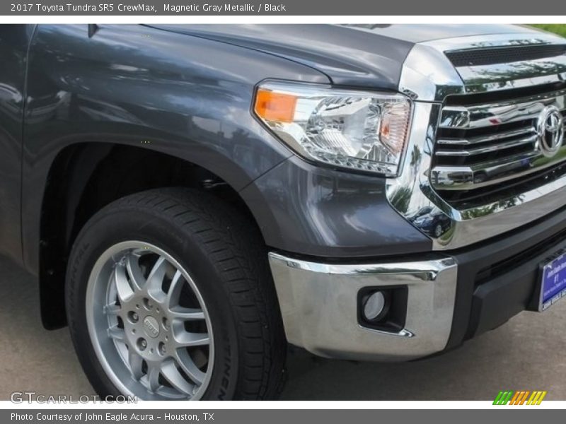 Magnetic Gray Metallic / Black 2017 Toyota Tundra SR5 CrewMax