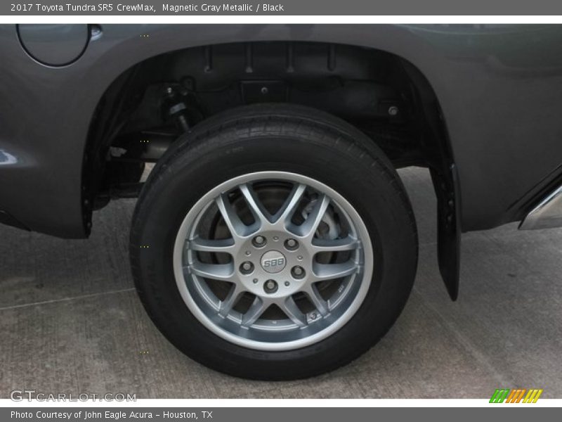 Magnetic Gray Metallic / Black 2017 Toyota Tundra SR5 CrewMax