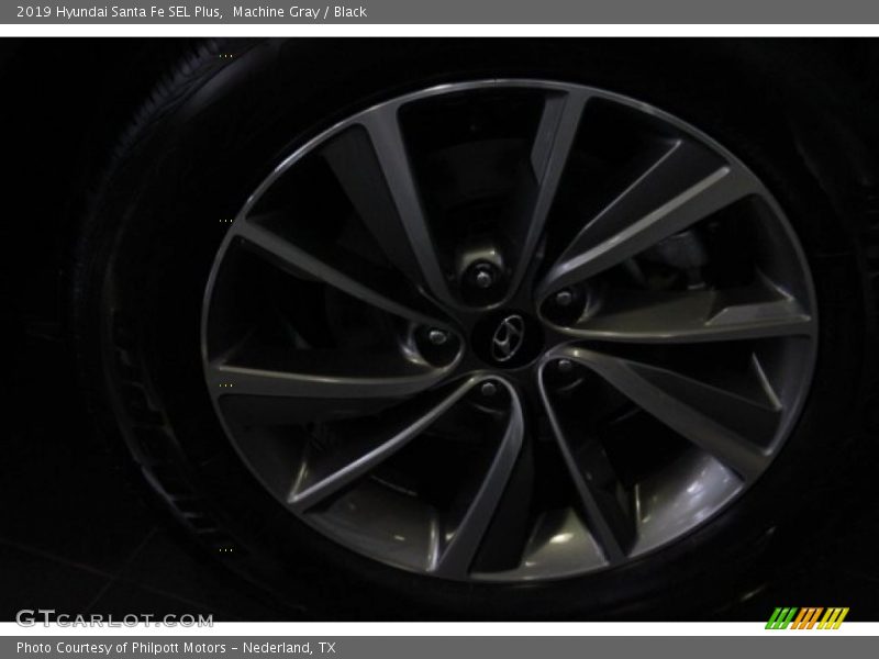 Machine Gray / Black 2019 Hyundai Santa Fe SEL Plus