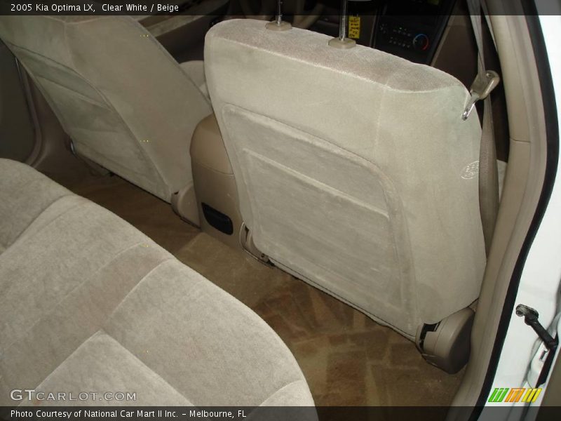 Clear White / Beige 2005 Kia Optima LX