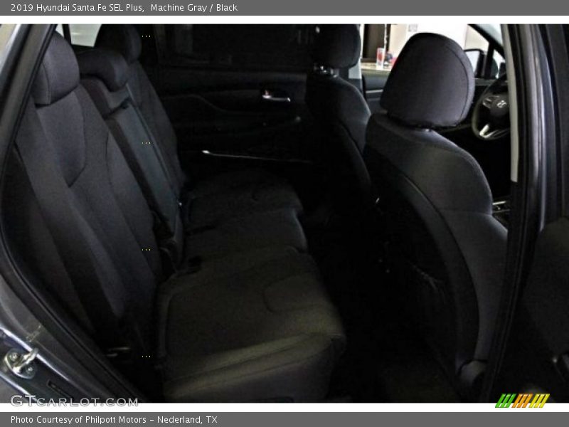 Machine Gray / Black 2019 Hyundai Santa Fe SEL Plus