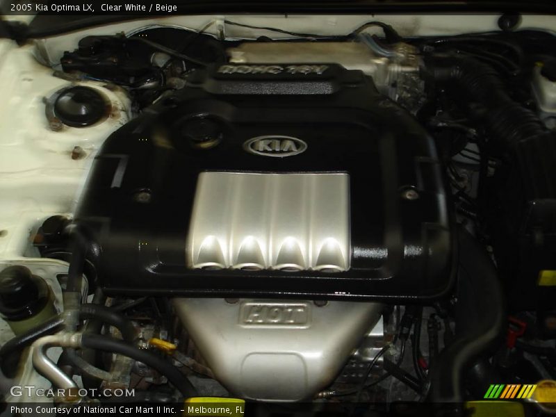 Clear White / Beige 2005 Kia Optima LX