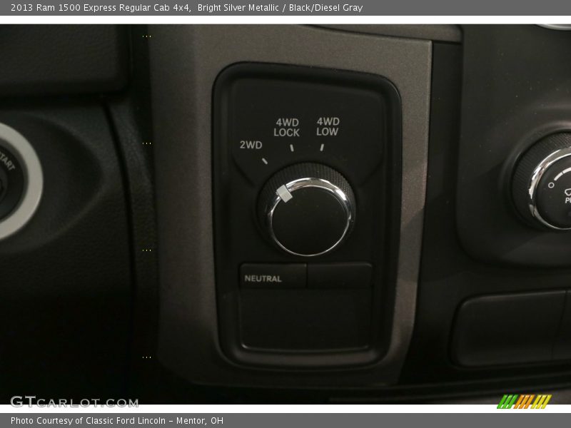 Bright Silver Metallic / Black/Diesel Gray 2013 Ram 1500 Express Regular Cab 4x4