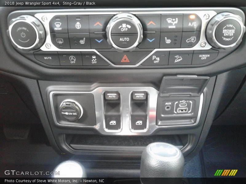 Sting-Gray / Black 2018 Jeep Wrangler Sport 4x4