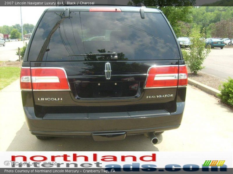 Black / Charcoal 2007 Lincoln Navigator Luxury 4x4