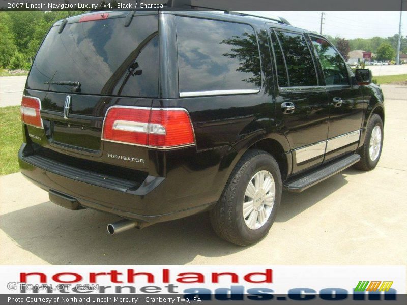 Black / Charcoal 2007 Lincoln Navigator Luxury 4x4