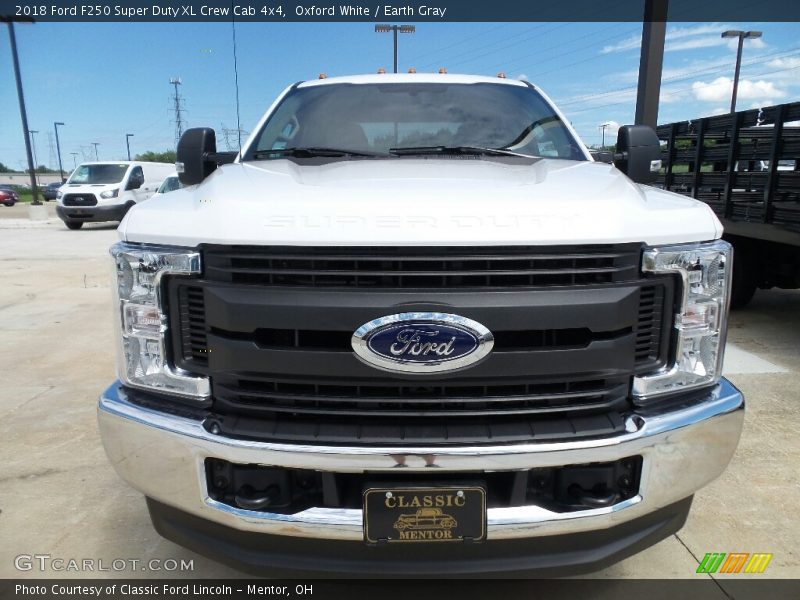 Oxford White / Earth Gray 2018 Ford F250 Super Duty XL Crew Cab 4x4