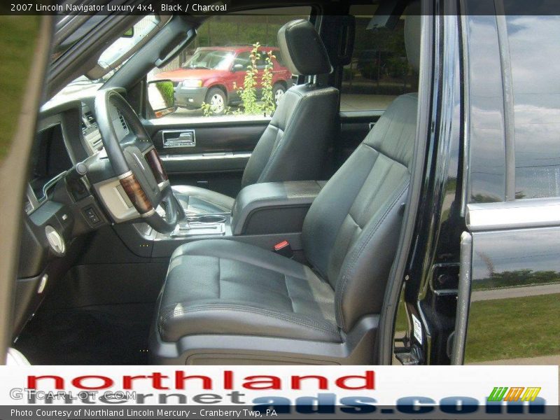 Black / Charcoal 2007 Lincoln Navigator Luxury 4x4