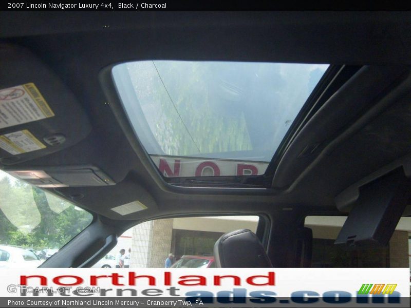 Black / Charcoal 2007 Lincoln Navigator Luxury 4x4