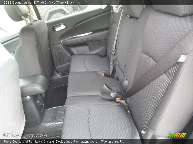 Vice White / Black 2018 Dodge Journey SXT AWD