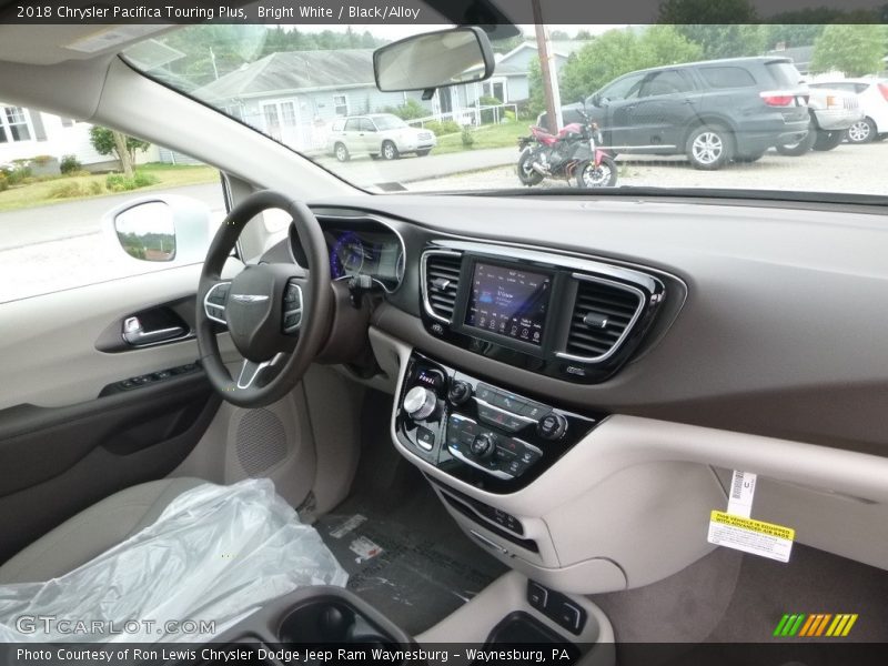 Bright White / Black/Alloy 2018 Chrysler Pacifica Touring Plus