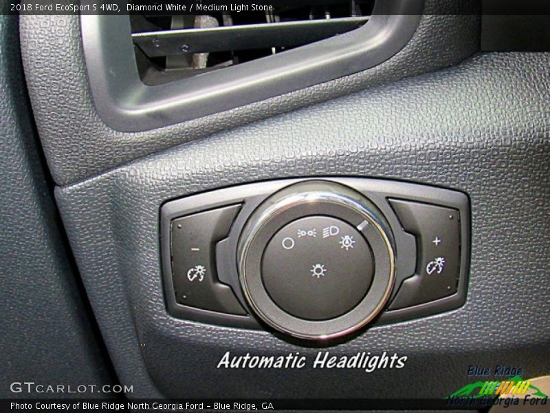 Diamond White / Medium Light Stone 2018 Ford EcoSport S 4WD
