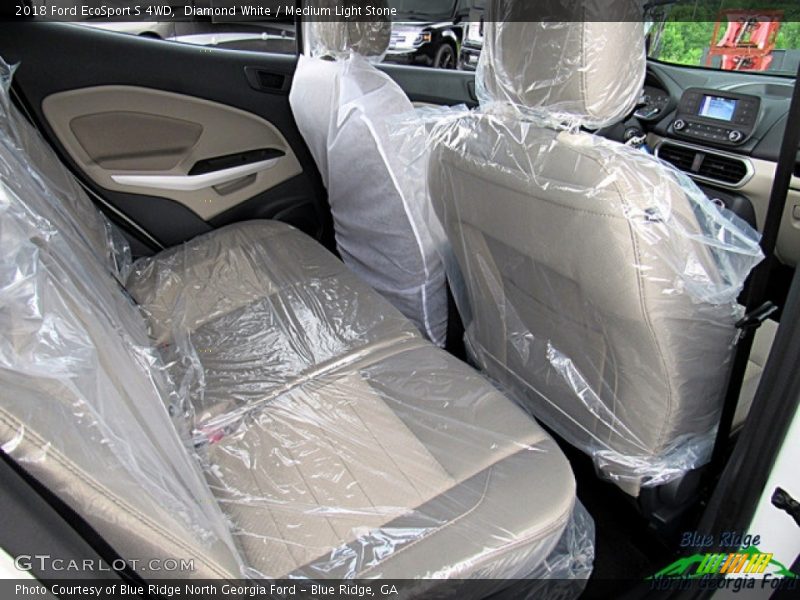 Diamond White / Medium Light Stone 2018 Ford EcoSport S 4WD
