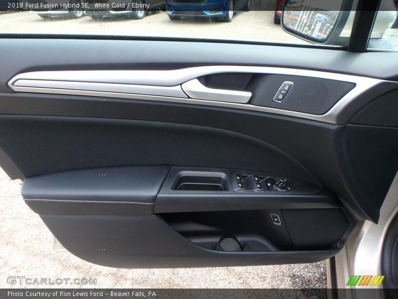 White Gold / Ebony 2018 Ford Fusion Hybrid SE