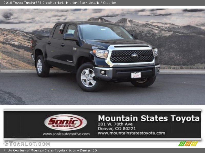 Midnight Black Metallic / Graphite 2018 Toyota Tundra SR5 CrewMax 4x4