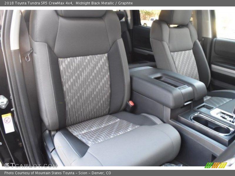 Midnight Black Metallic / Graphite 2018 Toyota Tundra SR5 CrewMax 4x4