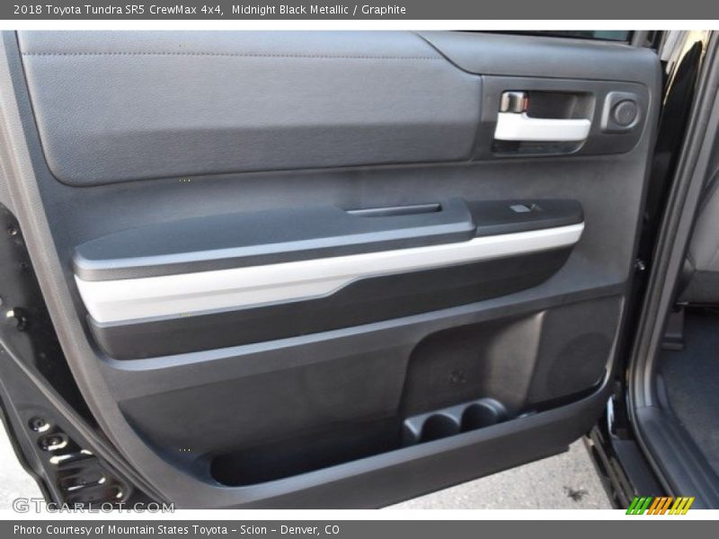 Midnight Black Metallic / Graphite 2018 Toyota Tundra SR5 CrewMax 4x4