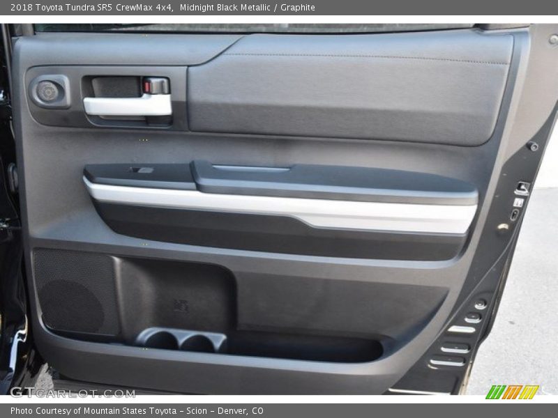 Midnight Black Metallic / Graphite 2018 Toyota Tundra SR5 CrewMax 4x4