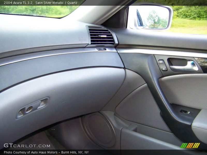Satin Silver Metallic / Quartz 2004 Acura TL 3.2