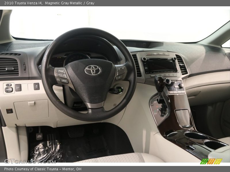 Magnetic Gray Metallic / Gray 2010 Toyota Venza I4