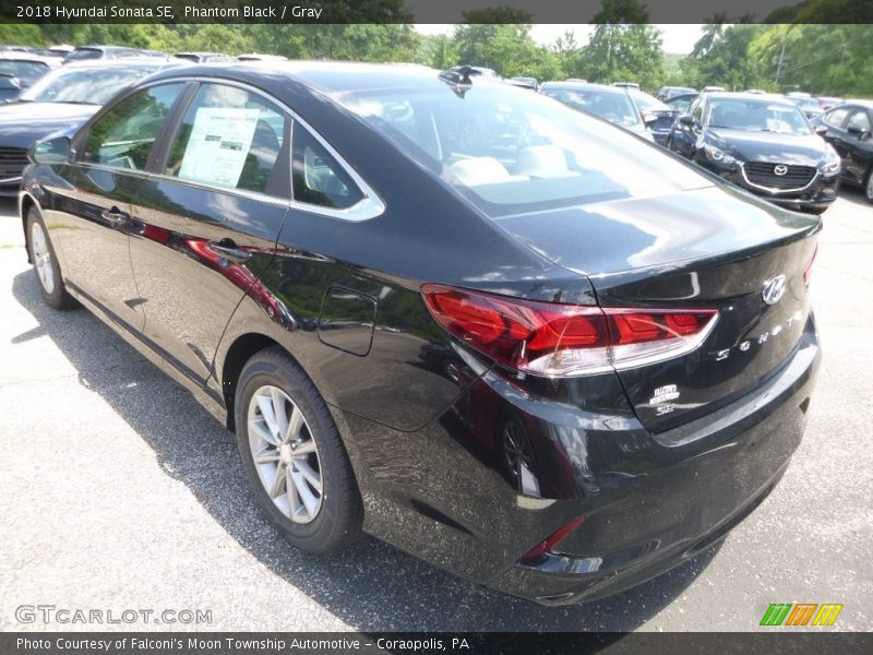 Phantom Black / Gray 2018 Hyundai Sonata SE