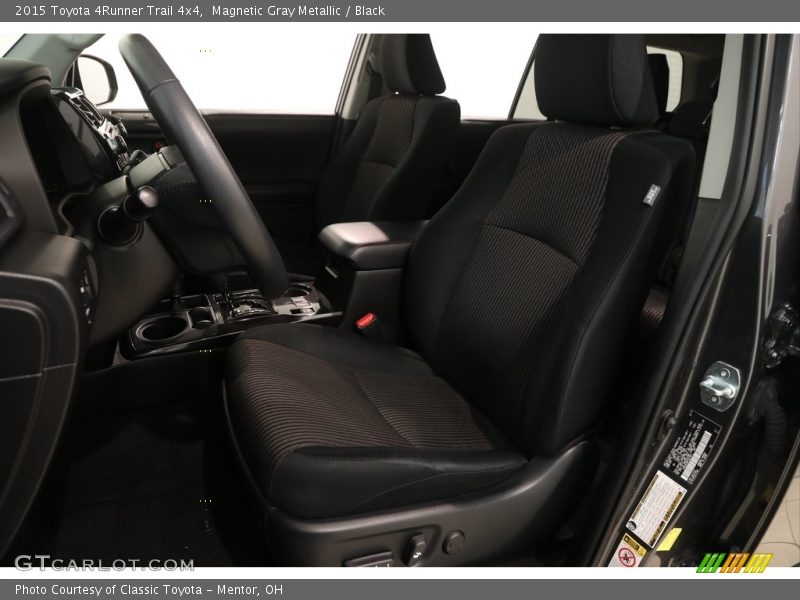 Magnetic Gray Metallic / Black 2015 Toyota 4Runner Trail 4x4